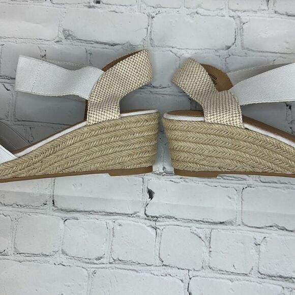 Comfortview Women's The Abra Espadrille Wedge Sandle Close Toe Size 11 - Picture 7 of 9